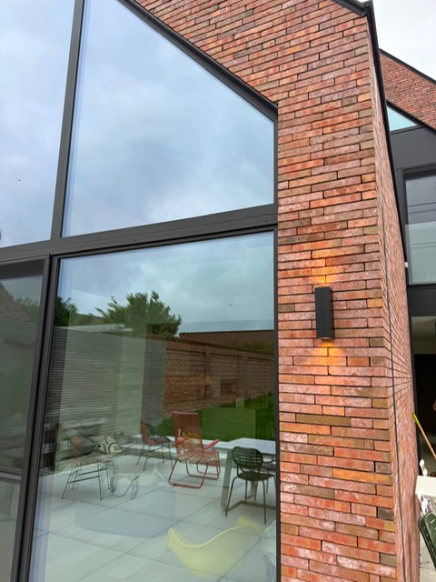 wandverlichting buiten aan gevel woning